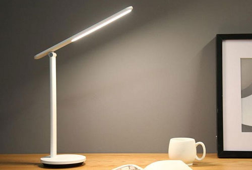 Cách chọn đèn LED để bàn thích hợp cho không gian làm việc