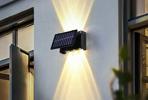 Cách Chọn Đèn Năng Lượng Mặt Trời Nhỏ Hoàn Hảo Cho Không Gian Sống