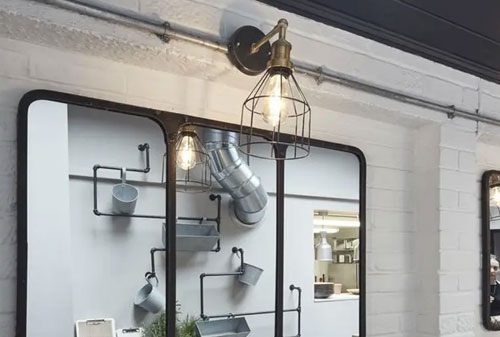 Cách chọn đèn trang trí quán cà phê phù hợp với phong cách thiết kế