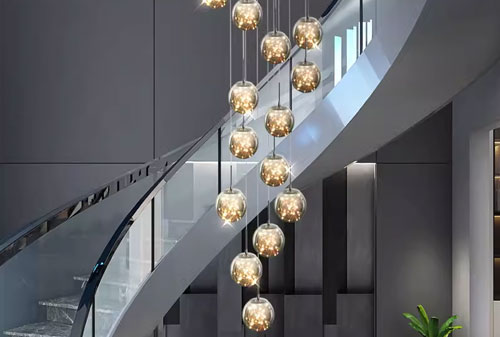 Đèn Cầu Thang: Tự Do Sáng Tạo Với Kiểu Dáng & Màu Sắc Đa Dạng