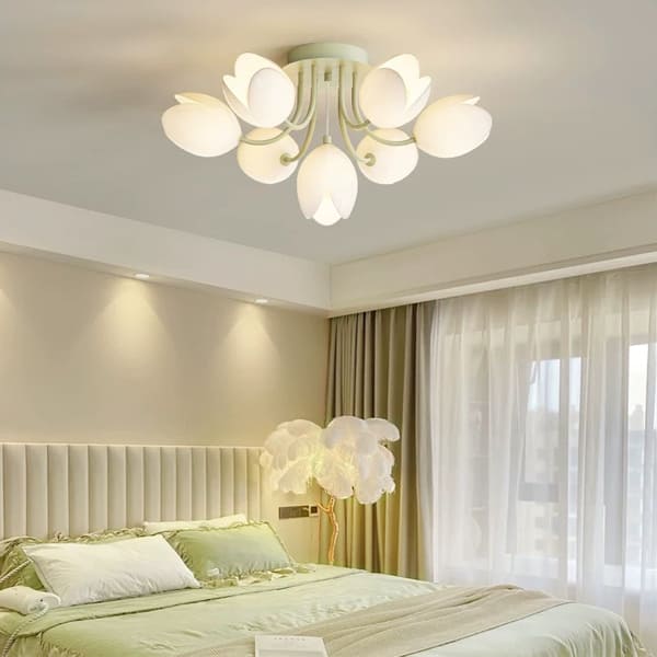 Top 5 mẫu Đèn chùm Tân cổ điển 'Sát trần' (chiều cao < 40cm) cho chung cư trần thấp