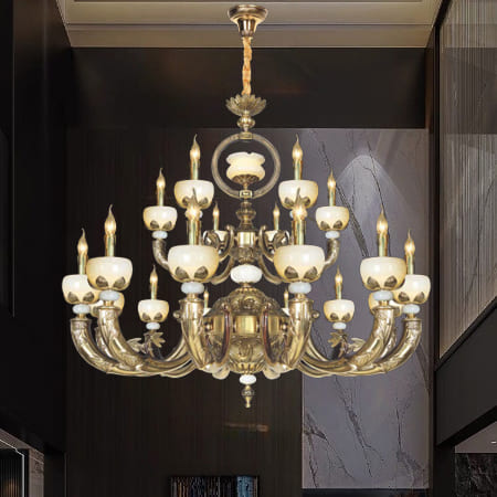 Chọn bóng LED nến (Candle Light) hay bóng sợi đốt cho Đèn chùm đồng để tôn vinh màu kim loại?