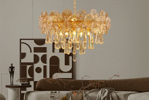 Đèn Chùm Pha Lê: Nâng Tầm Phong Cách Hoàng Gia Cho Không Gian Sống