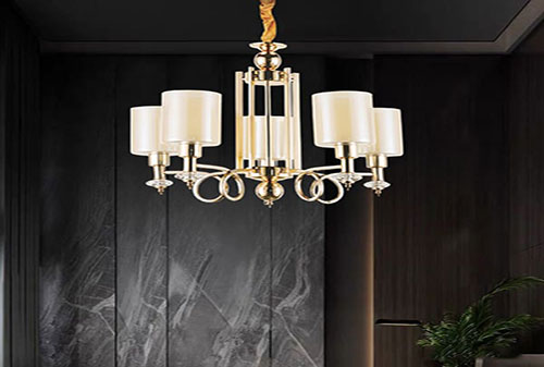 Đèn chùm phòng khách chung cư tạo điểm nhấn sang trọng cho không gian