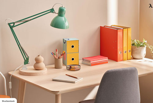 Đèn Để Bàn Học: Hướng Dẫn Chọn Đèn Phù Hợp Cho Học Tập & Làm Việc