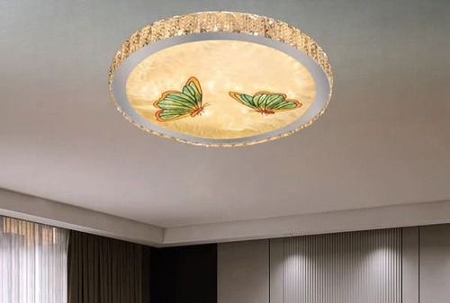 Đèn mâm ốp trần phòng khách nhỏ Sự lựa chọn hoàn hảo