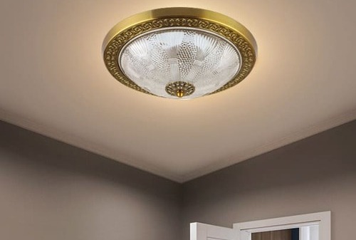 Đèn ốp trần ban công cổ điển - Nét đẹp vượt thời gian