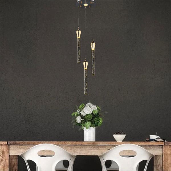 Gợi ý cách thả Đèn pha lê cụm 3 bóng cho khu vực bàn trà, ban công đón khách