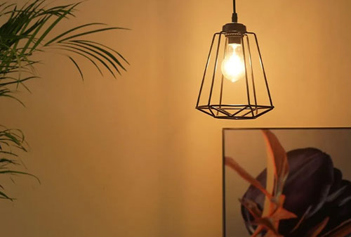 Phong cách nội thất mang hơi hướng hoài niệm với đèn thả trần cổ điển