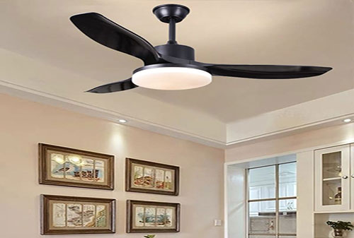 Quạt đèn trần trang trí nhà đẹp và tiện lợi