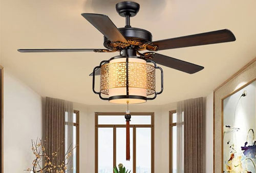 Quạt Trần Cổ Điển: Nét Hoài Niệm Thanh Lịch Cho Không Gian Sống