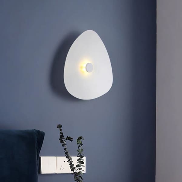 Đèn tường LED hiện đại tản sáng qua chao Acrylic cao cấp