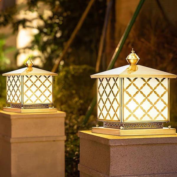 Thi công đào rãnh đi dây điện ngầm cho đèn cổng