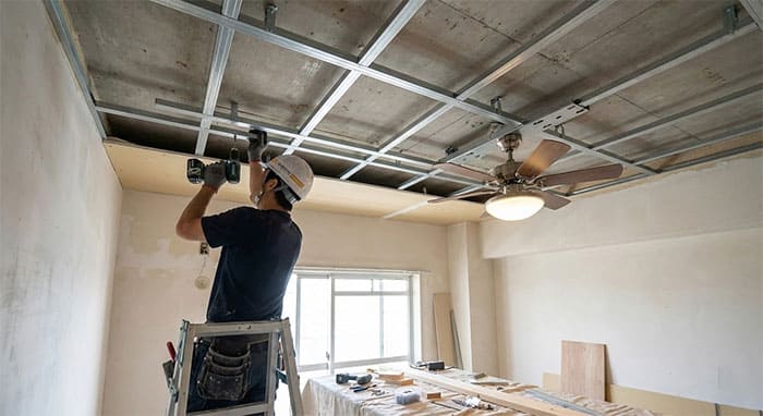 Gia cố hệ khung xương trần thạch cao để lắp quạt trần đèn không bị rung