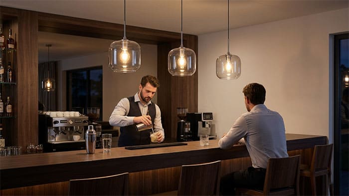 Khoảng cách treo đèn thả quầy bar tiêu chuẩn chuyên gia