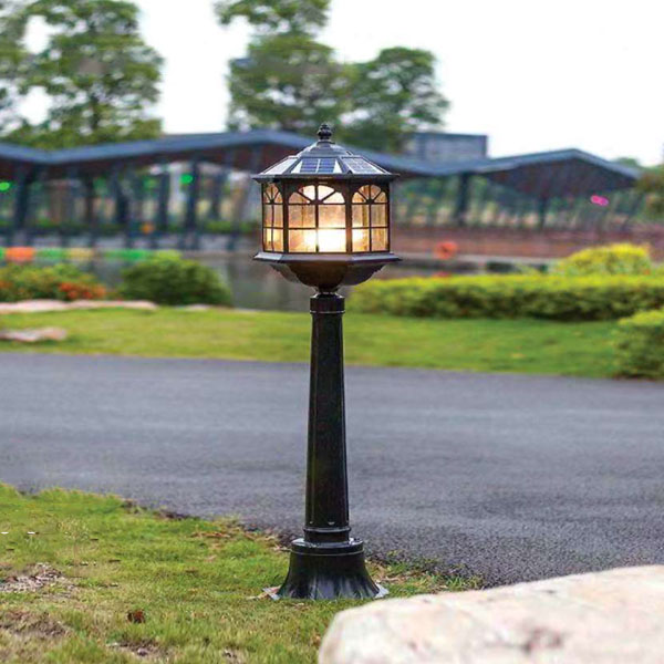 Lắp đặt đèn sân vườn năng lượng mặt trời đơn giản không cần dây dẫn