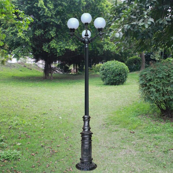 Các loại trụ đèn trang trí phổ biến trên thị trường hiện nay