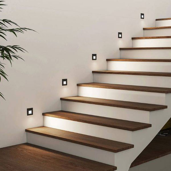 Đèn Chùm & Đèn Trang Trí Cầu Thang Hiện Đại: Khám Phá Thế Giới Sáng Tạo
