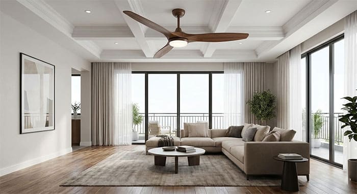 Phòng khách hiện đại sử dụng quạt trần cánh gỗ Plywood màu nâu óc chó