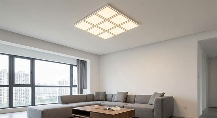 Sự cân bằng tỷ lệ giữa kích thước đèn mâm vuông và trần nhà