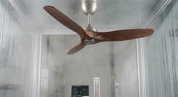Thử nghiệm độ bền của cánh quạt gỗ trong môi trường độ ẩm cao